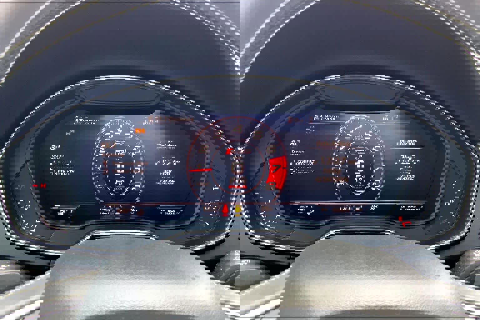 Used 2019 Audi SQ5 Premium Plus w/ Premium Plus Package AWD/4WD image 25