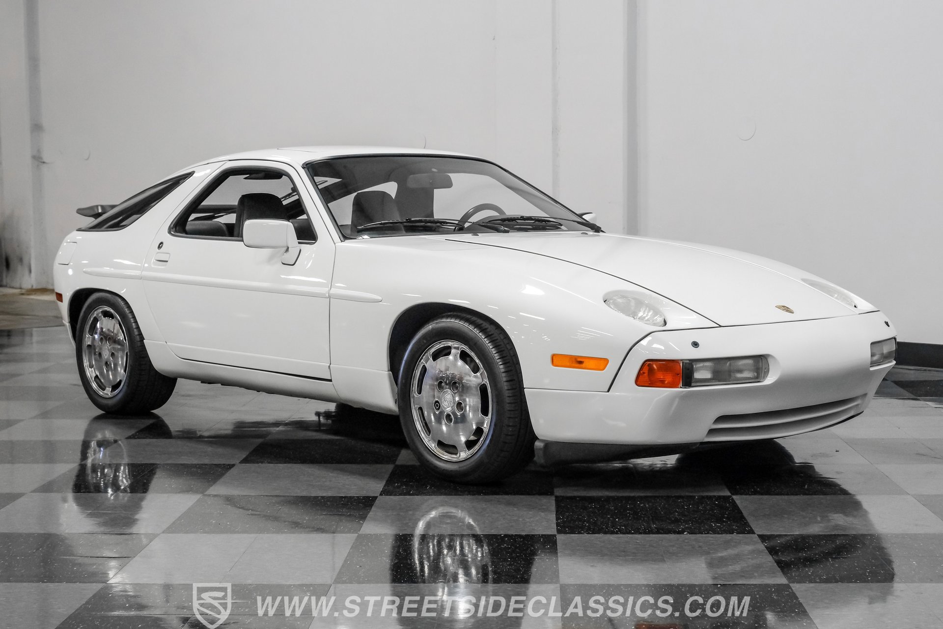 Used 1987 Porsche 928 S4 RWD image 14