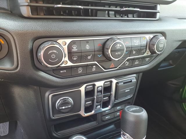 Used 2025 Jeep Gladiator Sport AWD/4WD image 22