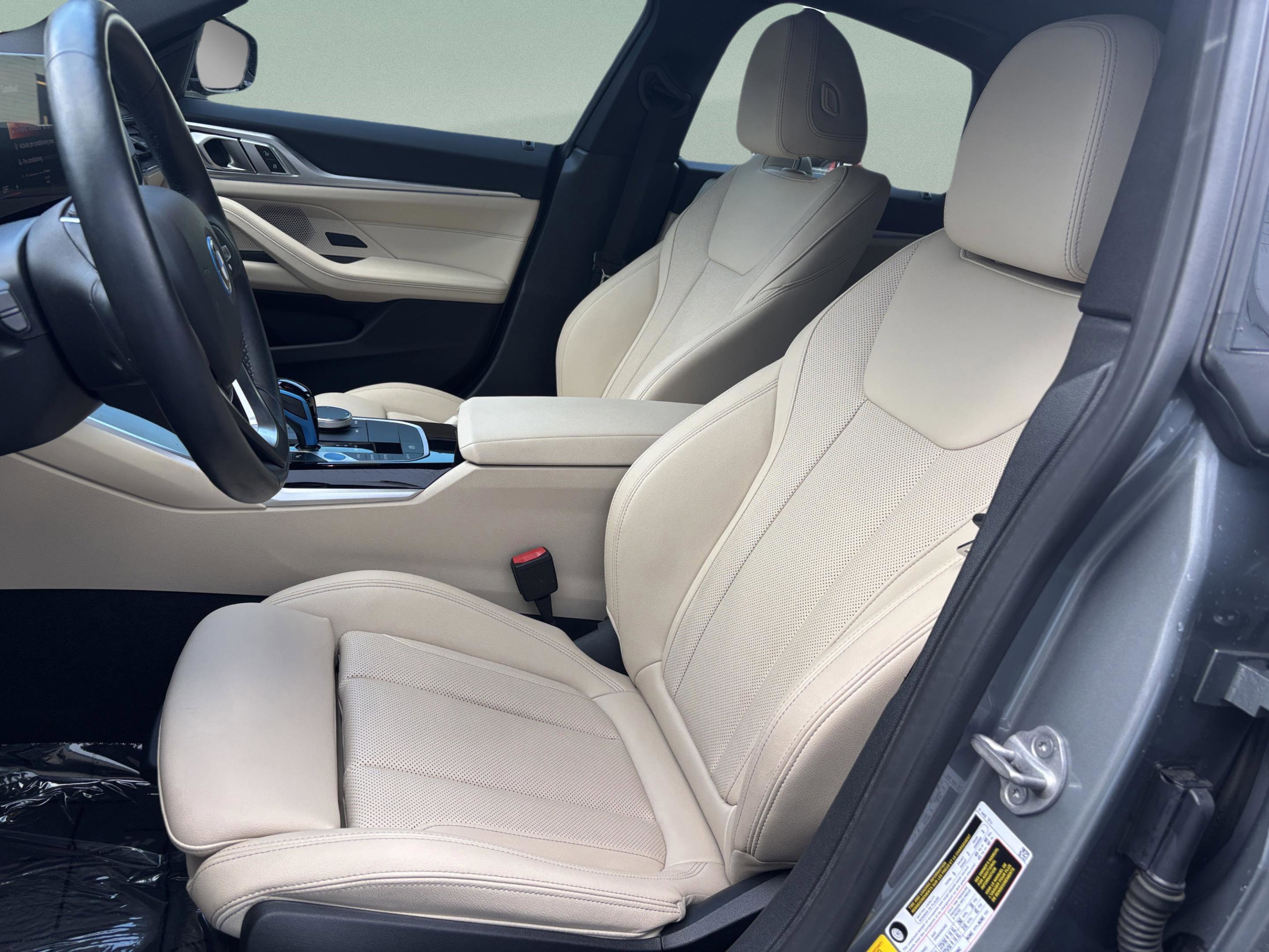 Used 2023 BMW i4 eDrive40 w/ Premium Package image 19