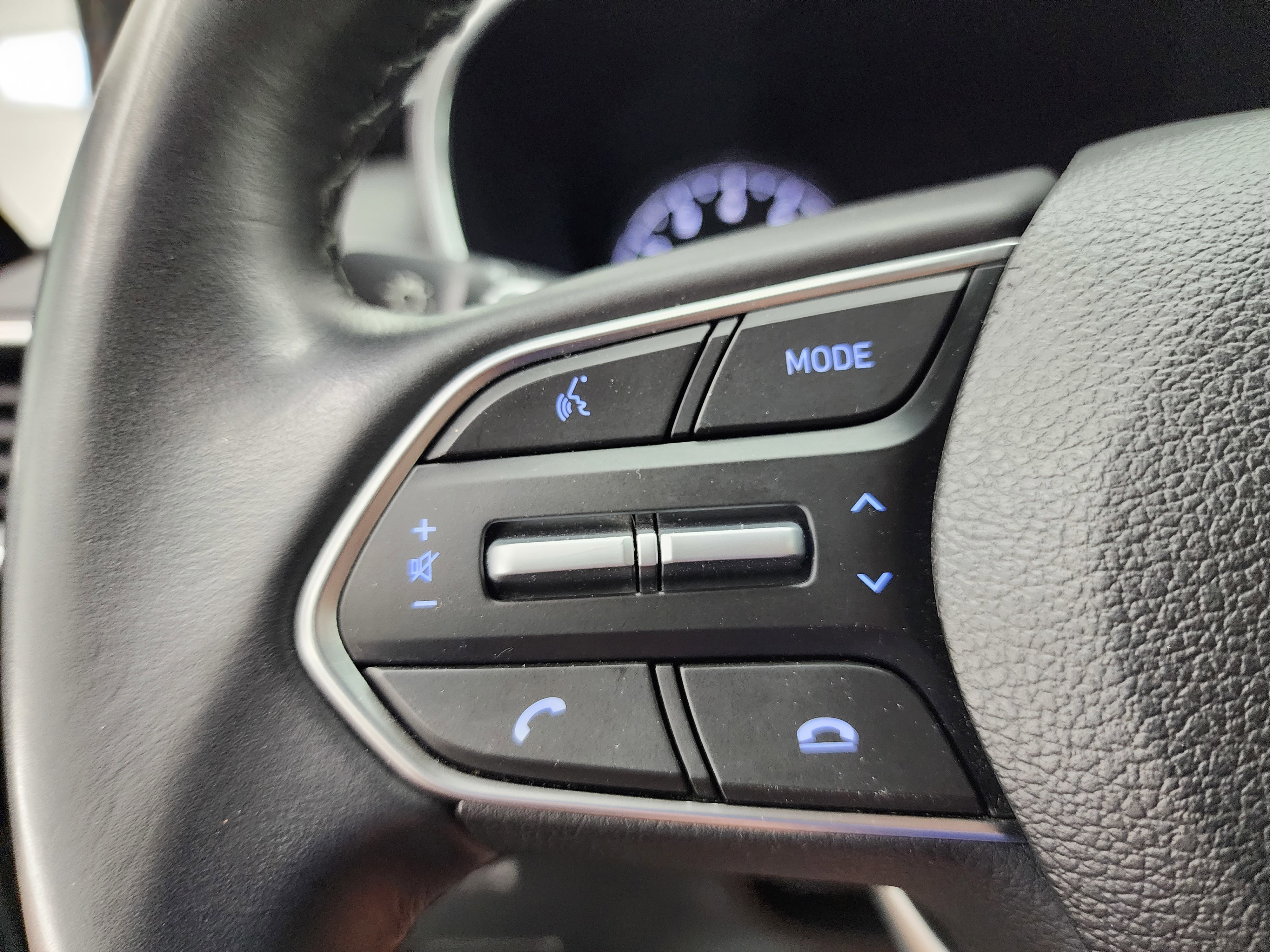 Used 2023 Hyundai Santa Fe SEL image 16