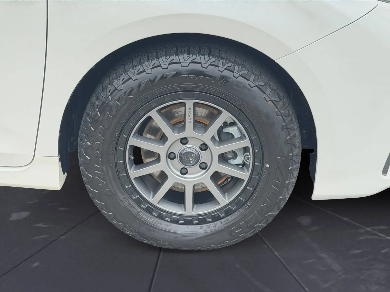 Used 2019 Toyota Sienna Limited Premium w/ Carpet Mat Package AWD/4WD image 34