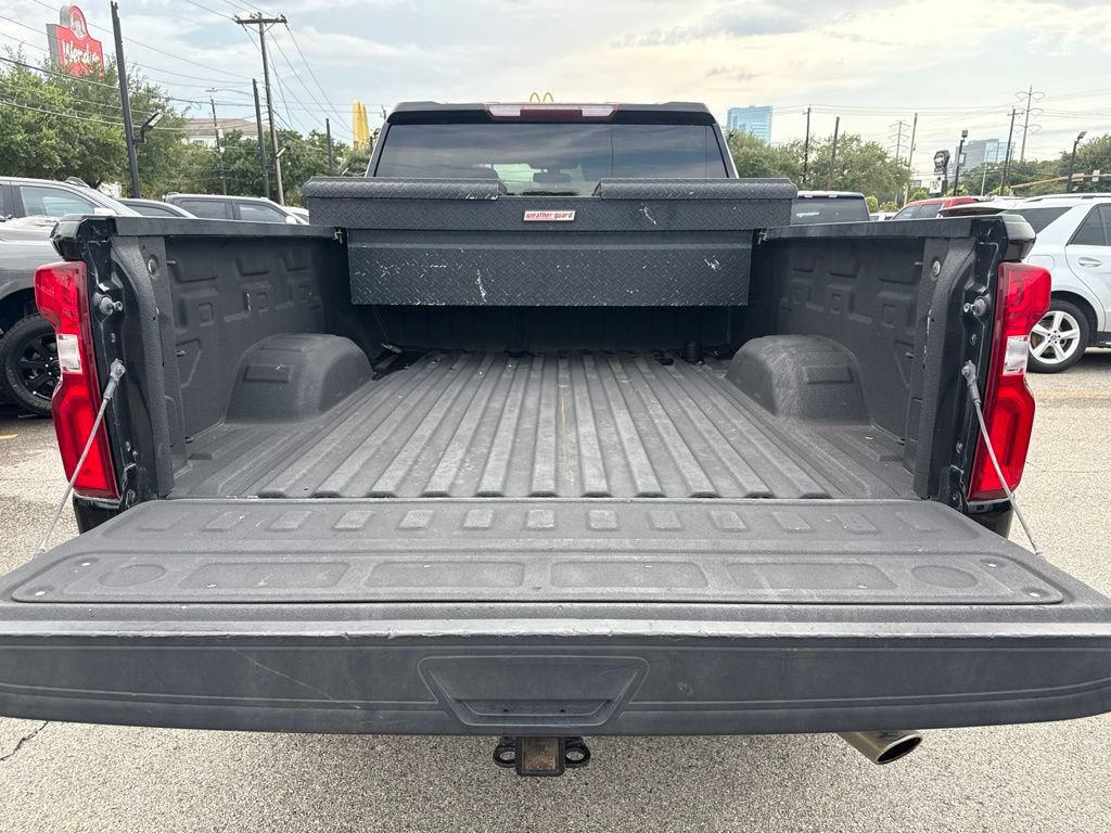 Used 2020 Chevrolet Silverado 2500 Custom w/ Custom Value Package AWD/4WD image 5