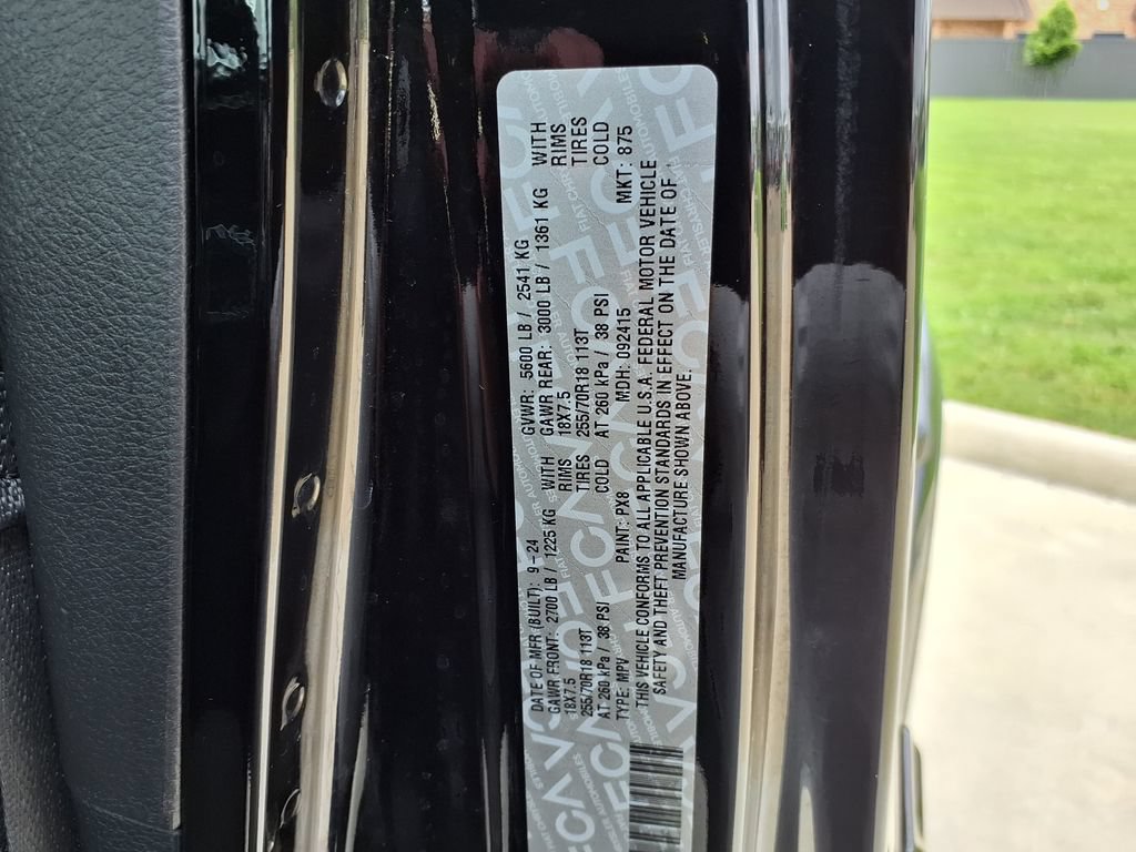 Used 2025 Jeep Wrangler Unlimited Sahara AWD/4WD image 34