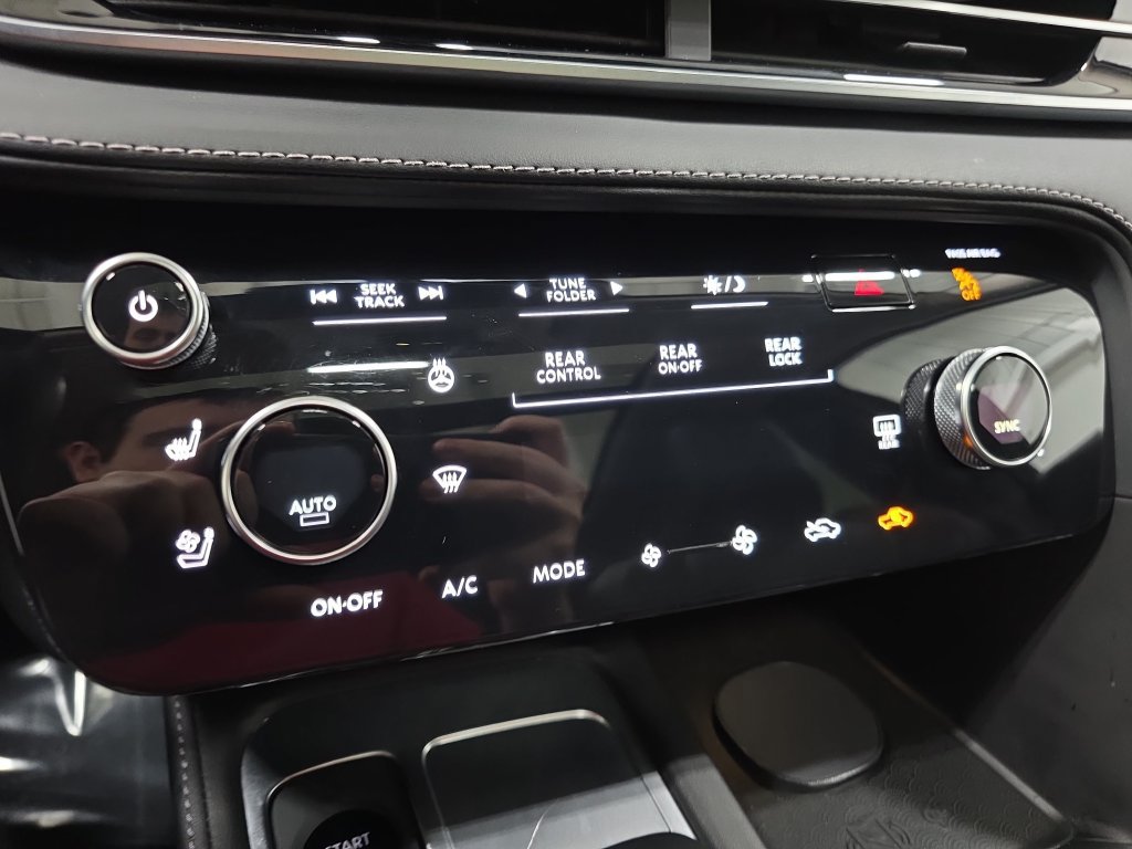 Certified 2027 INFINITI QX60 Luxe w/ Family Package AWD/4WD image 20