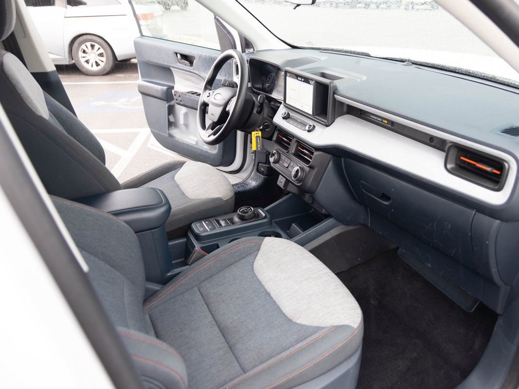 Used 2022 Ford Maverick XLT image 16