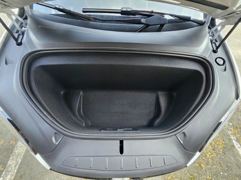 Used 2023 Tesla Model X AWD/4WD image 27