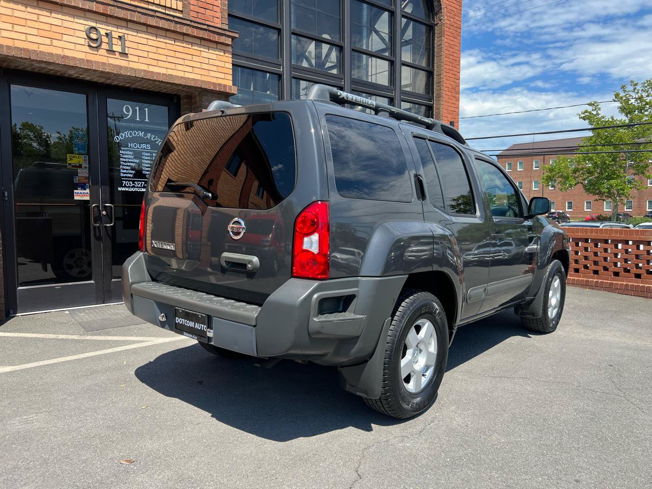 Used 2006 Nissan Xterra S AWD/4WD image 11