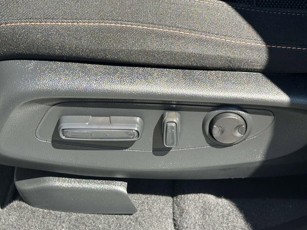 Certified 2023 Honda CR-V Sport image 16