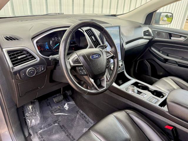 Certified 2021 Ford Edge Titanium AWD/4WD image 10