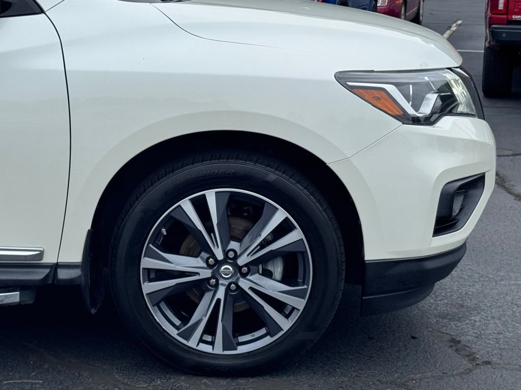 Used 2018 Nissan Pathfinder Platinum FWD image 51