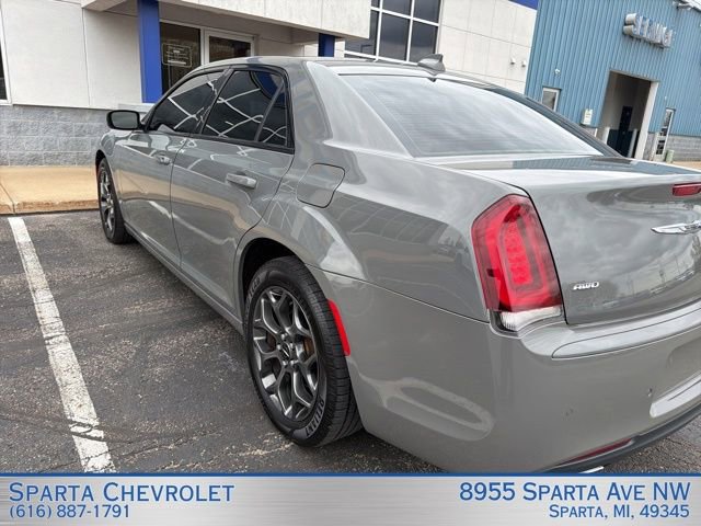 Used 2018 Chrysler 300 S w/ 300S Premium Group 2 AWD/4WD image 5