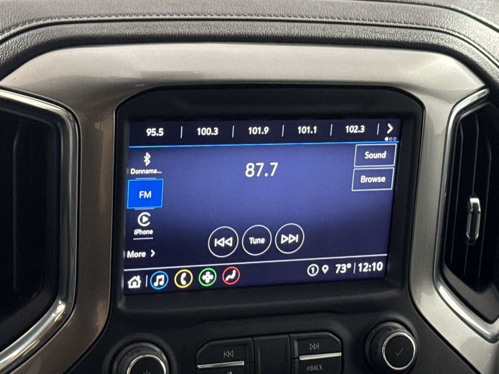 Used 2022 Chevrolet Silverado 1500 LT Trail Boss w/ Convenience Package II AWD/4WD image 18