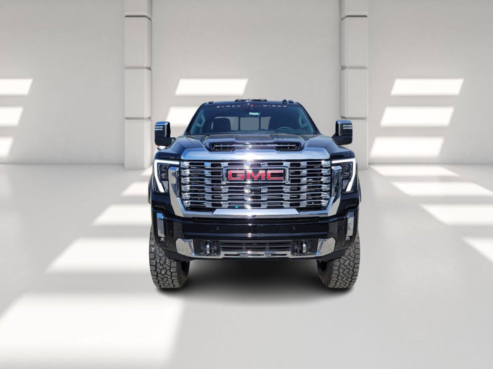 New 2026 GMC Sierra 2500 Denali w/ Denali Reserve Package image 2