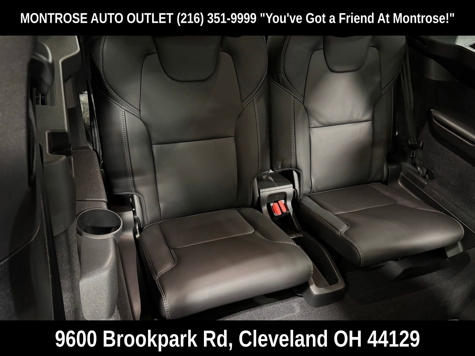 New 2026 Volvo XC90 B6 Ultra w/ Protection Package image 37