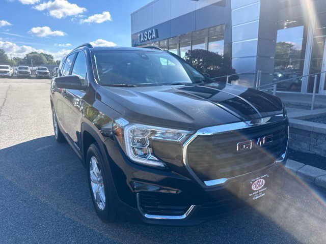 Used 2023 GMC Terrain SLE w/ Driver Convenience Package