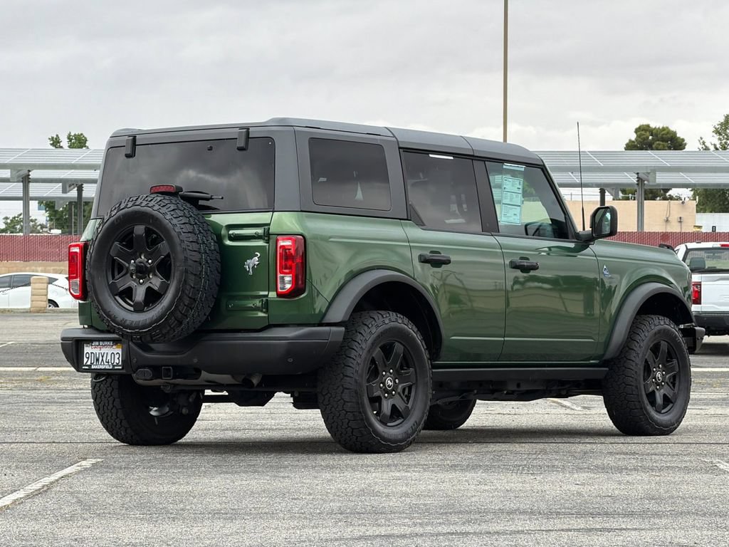 Certified 2022 Ford Bronco Black Diamond AWD/4WD image 3