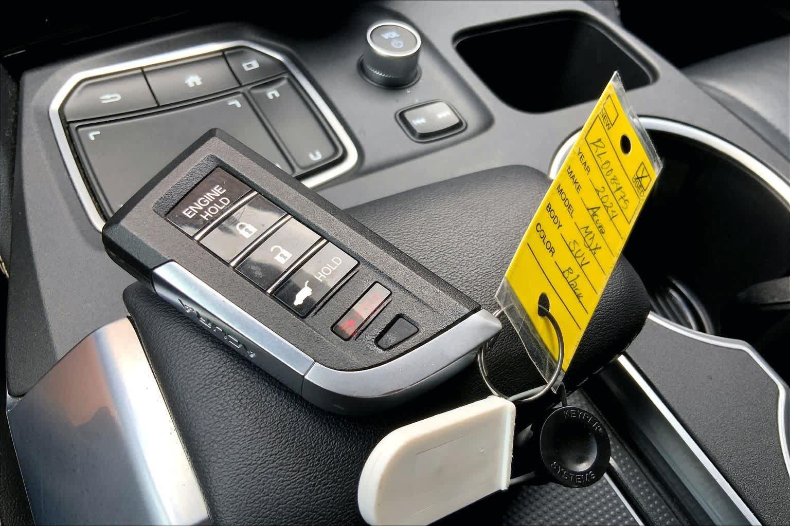 Used 2024 Acura MDX SH-AWD w/ Advance Package image 15