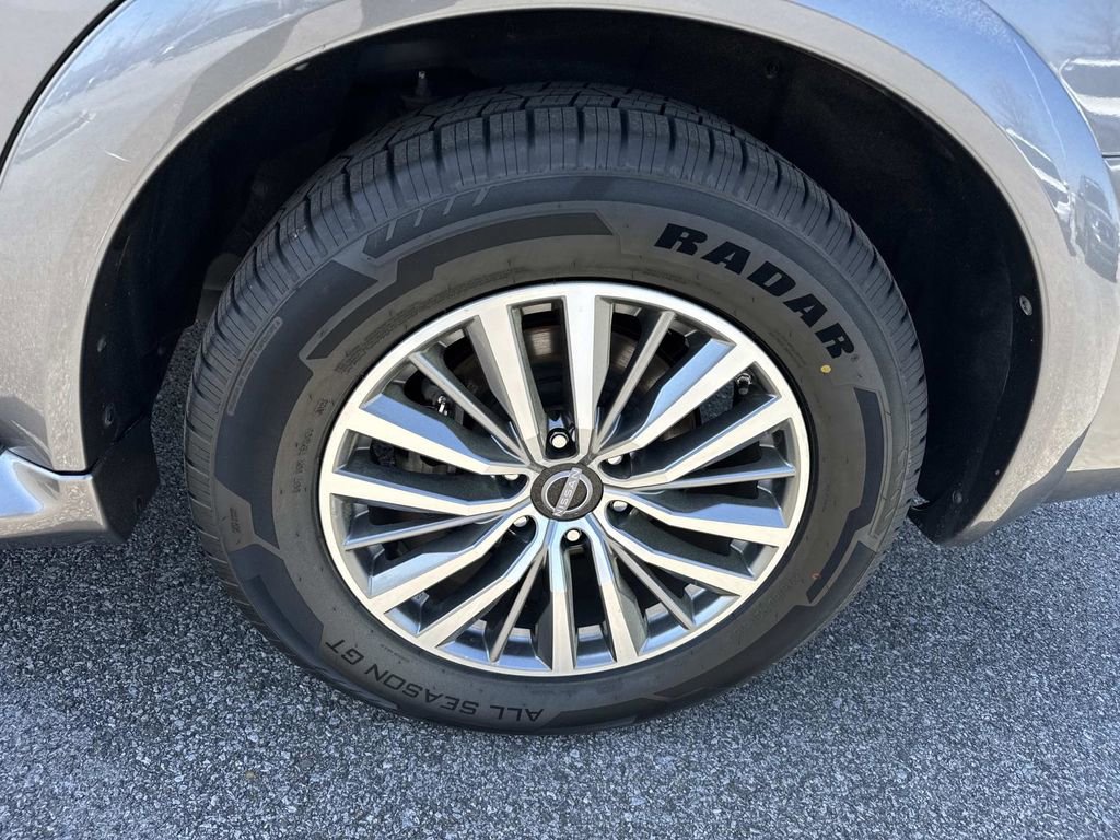 Used 2021 Nissan Armada SL w/ Captain's Chairs Package image 10