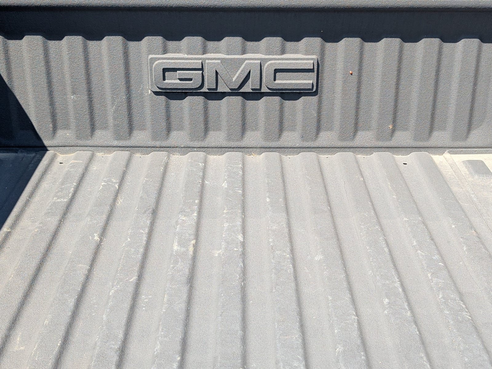 Used 2025 GMC Sierra 1500 Denali w/ Technology Package AWD/4WD image 10