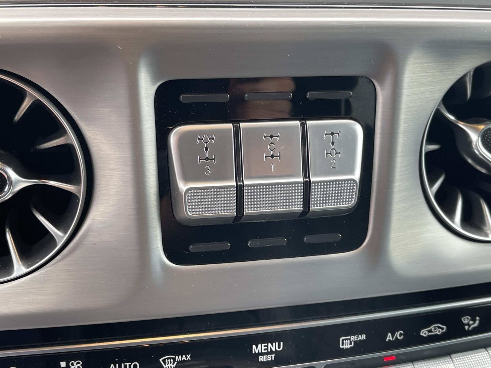Certified 2024 Mercedes-Benz G 63 AMG 4MATIC image 35