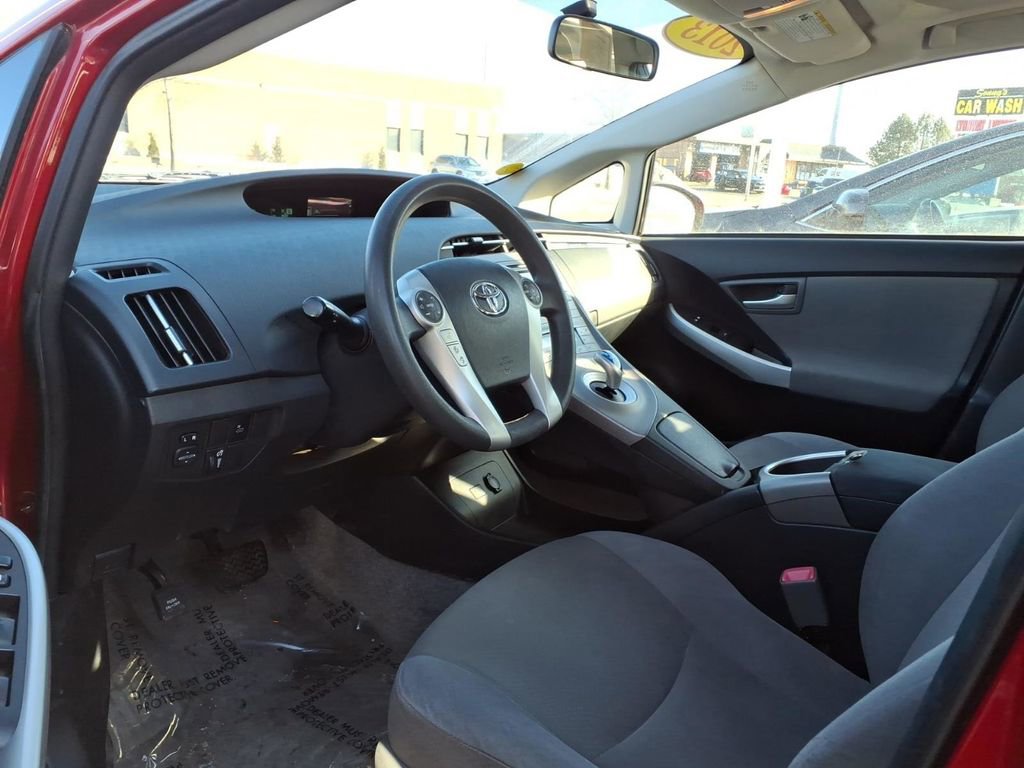 Used 2013 Toyota Prius Three w/ Solar Roof Pkg image 21