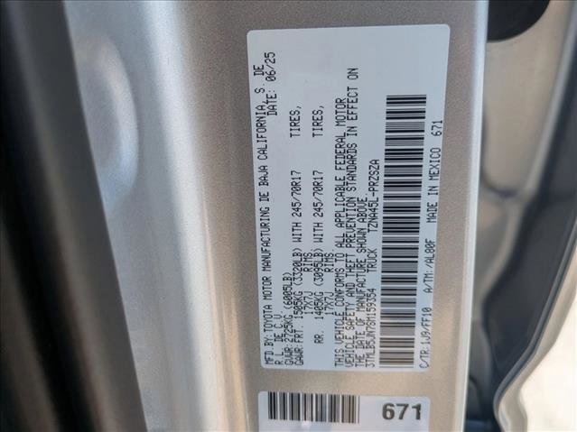Certified 2025 Toyota Tacoma SR5 AWD/4WD image 24
