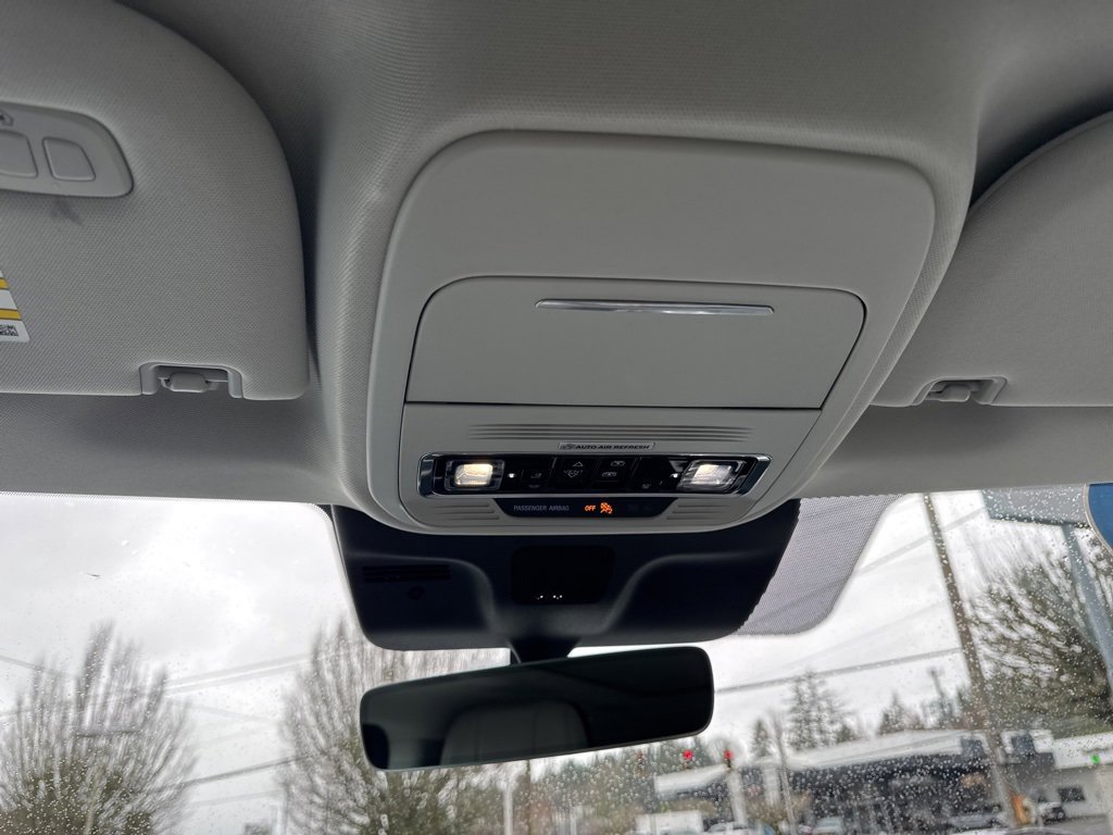 Used 2025 Lincoln Navigator L Reserve image 37