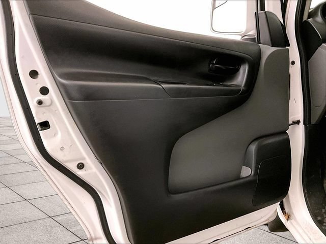 Used 2020 Nissan NV200 SV w/ Back Door Glass Package FWD image 23