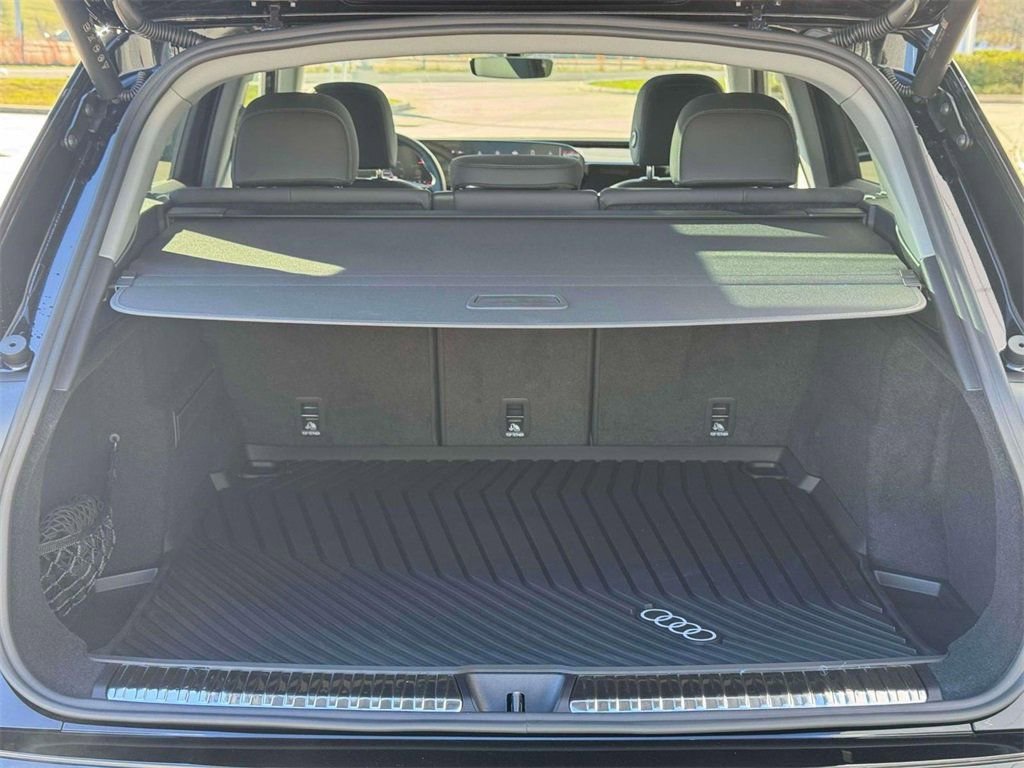 New 2025 Audi Q5 Premium Plus image 19