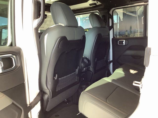 New 2026 Jeep Gladiator Mojave image 22