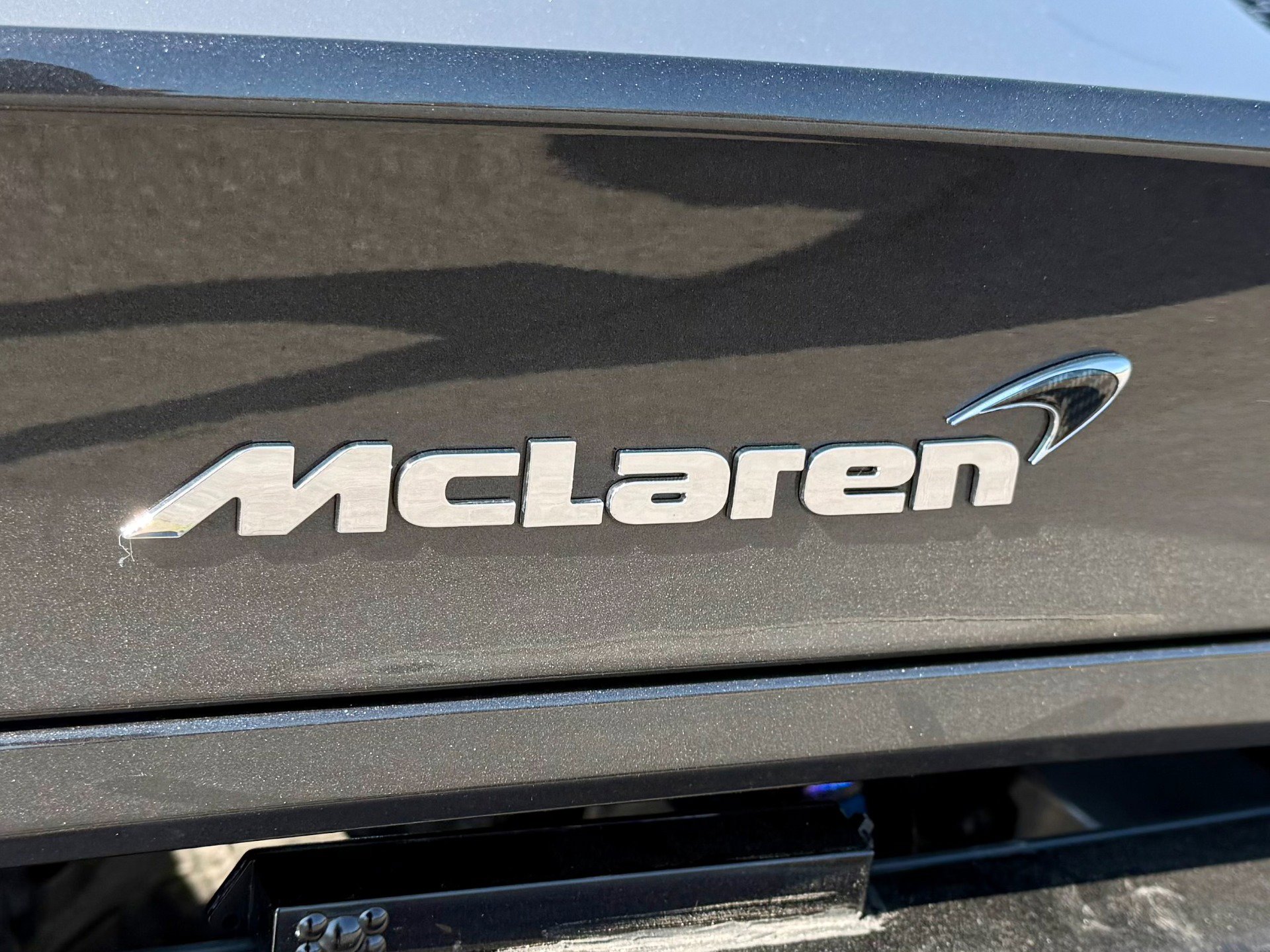 Used 2017 McLaren 570S image 21