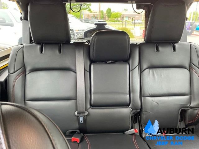 Used 2021 Jeep Wrangler Unlimited Rubicon AWD/4WD image 23