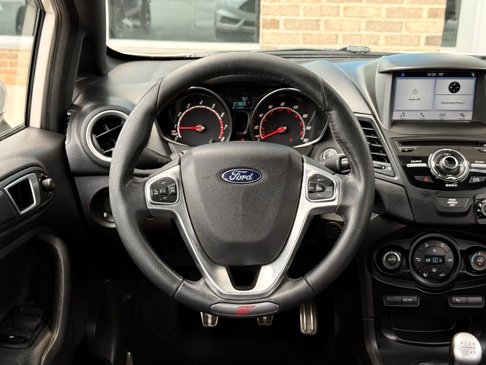 Used 2016 Ford Fiesta ST FWD image 30