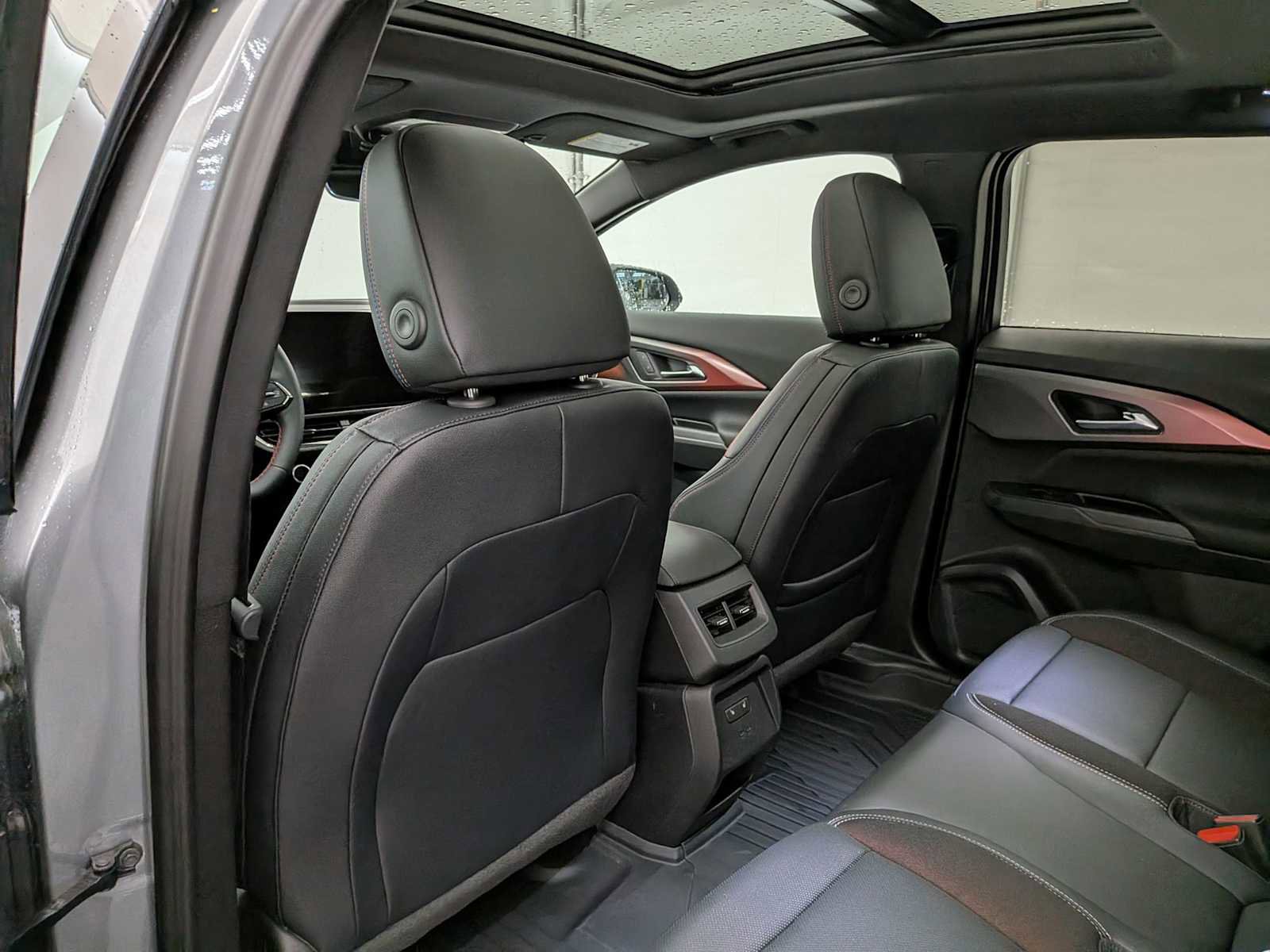 New 2026 Chevrolet Equinox EV RS image 19