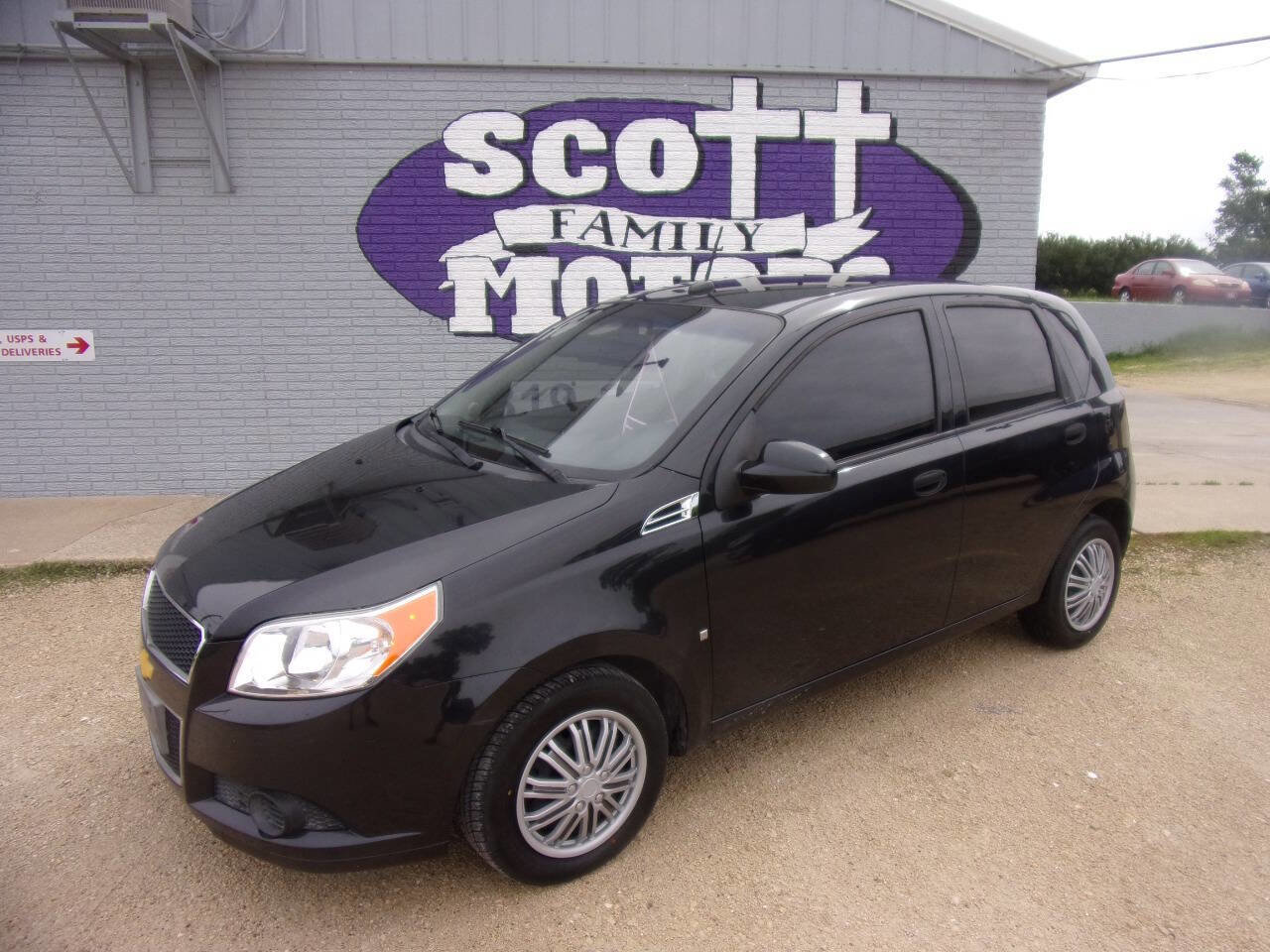Used 2009 Chevrolet Aveo5 LT w/ Power and Convenience Package