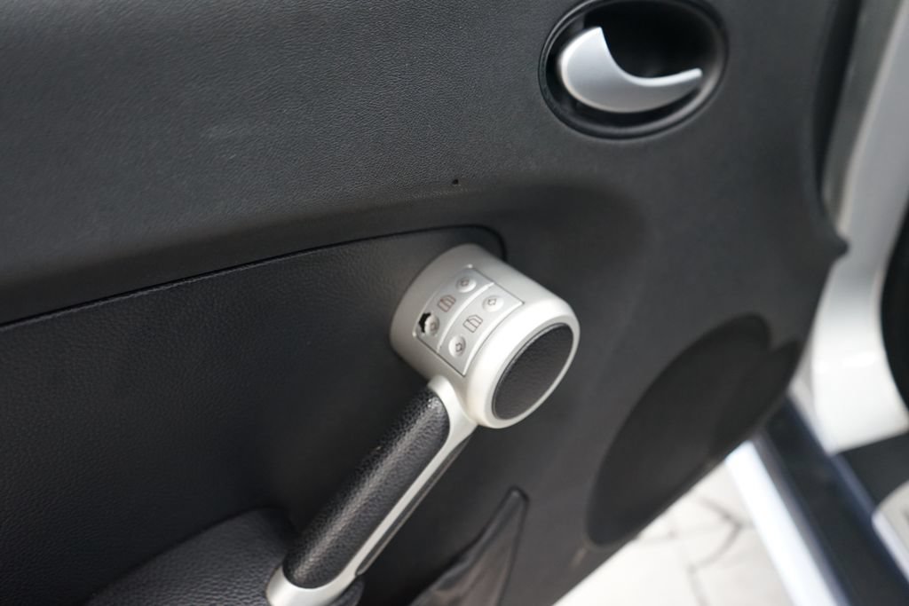Used 2006 Mercedes-Benz SLK 280 image 19