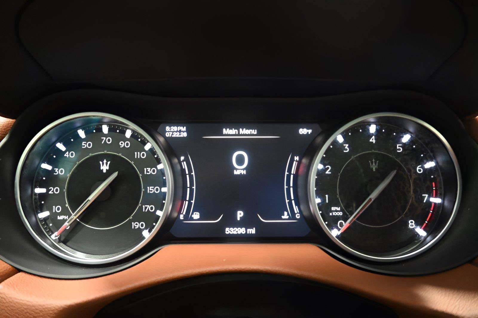 Used 2023 Maserati Levante GT AWD/4WD image 36