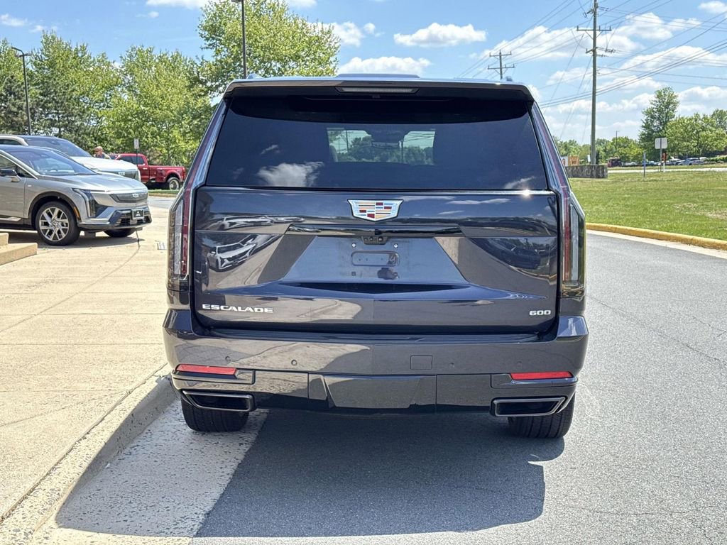 Used 2025 Cadillac Escalade ESV Sport w/ Touring Package AWD/4WD image 24