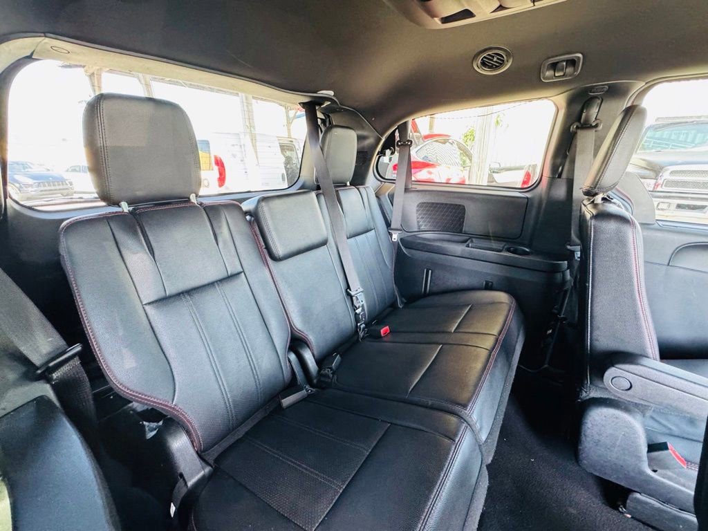 Used 2019 Dodge Grand Caravan GT image 16