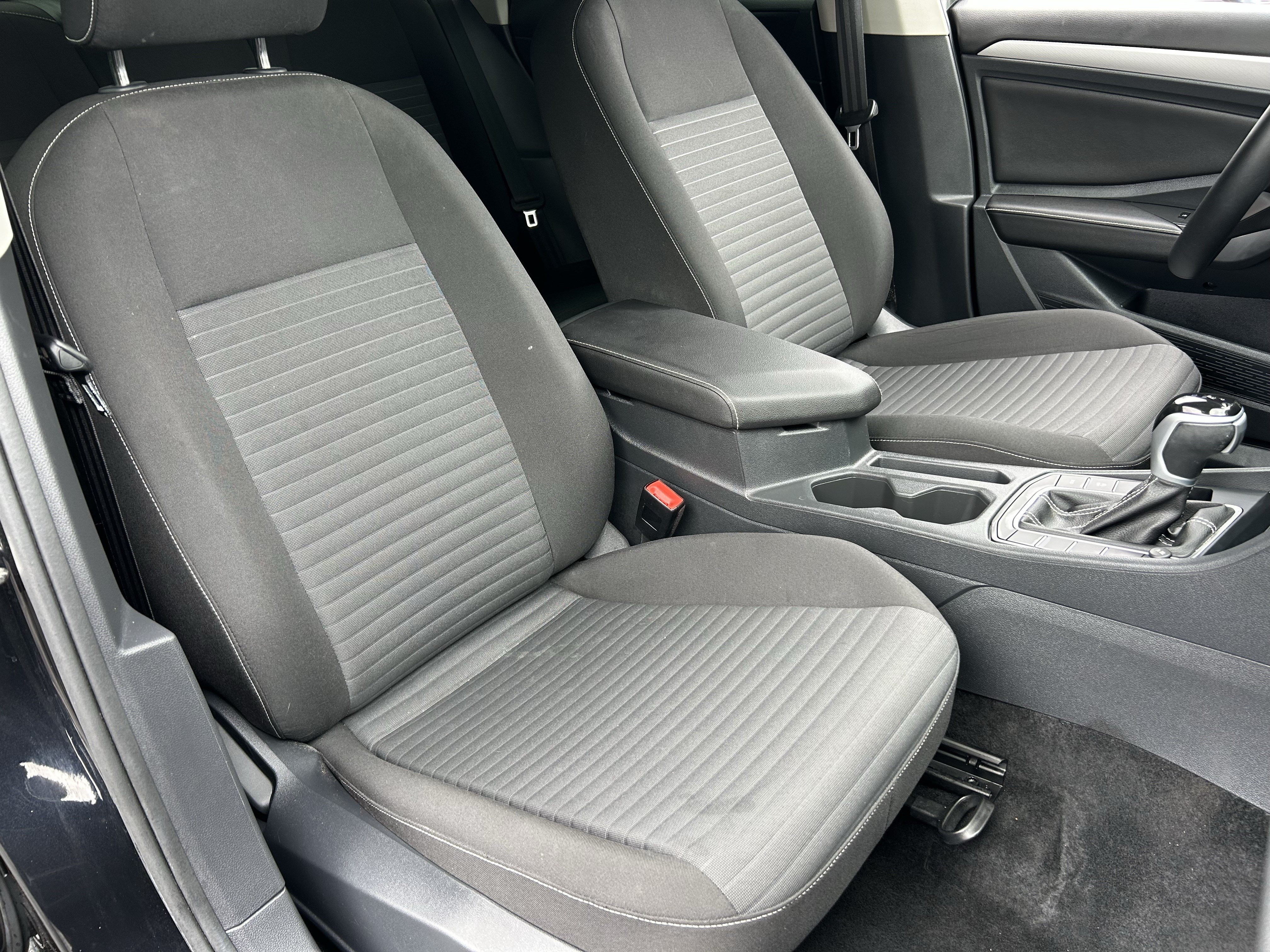 Used 2024 Volkswagen Jetta S FWD image 8