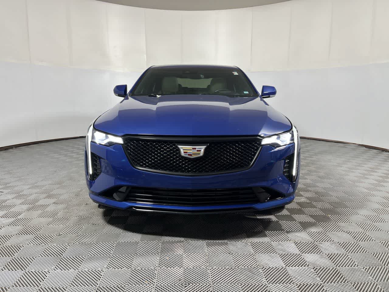 Used 2022 Cadillac CT4 Premium Luxury AWD/4WD image 3