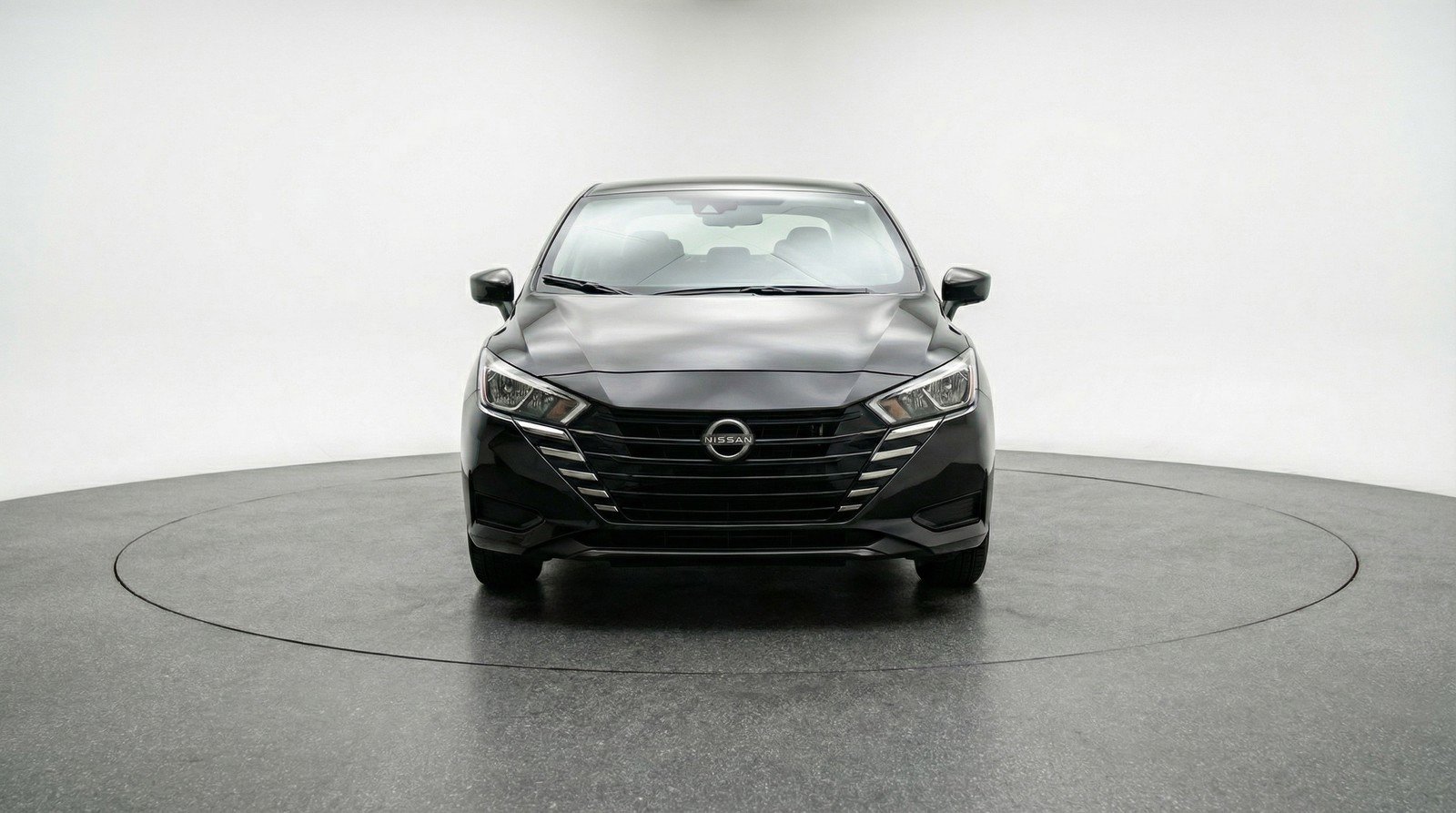 Used 2025 Nissan Versa SV FWD image 2