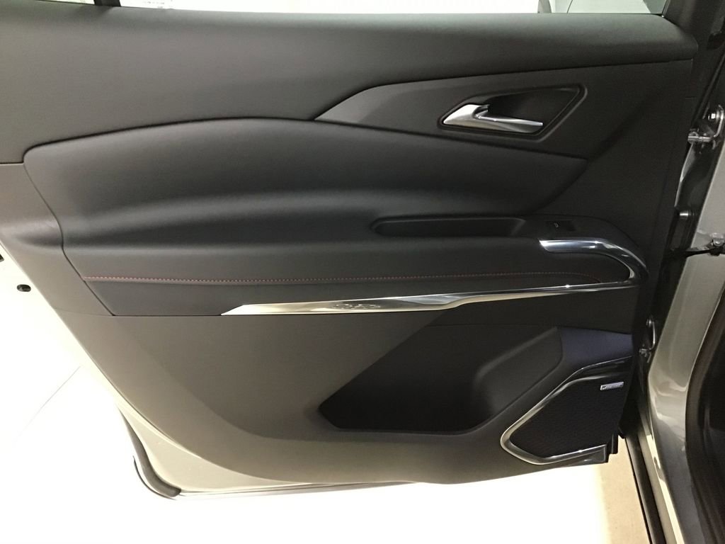 New 2026 Chevrolet Traverse Z71 w/ Enhanced Driving Package image 12