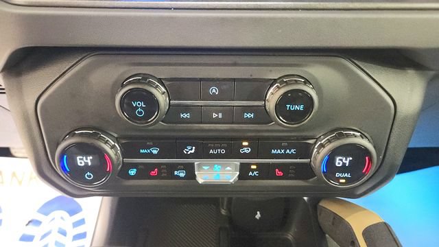 Certified 2025 Ford Bronco Badlands AWD/4WD image 18