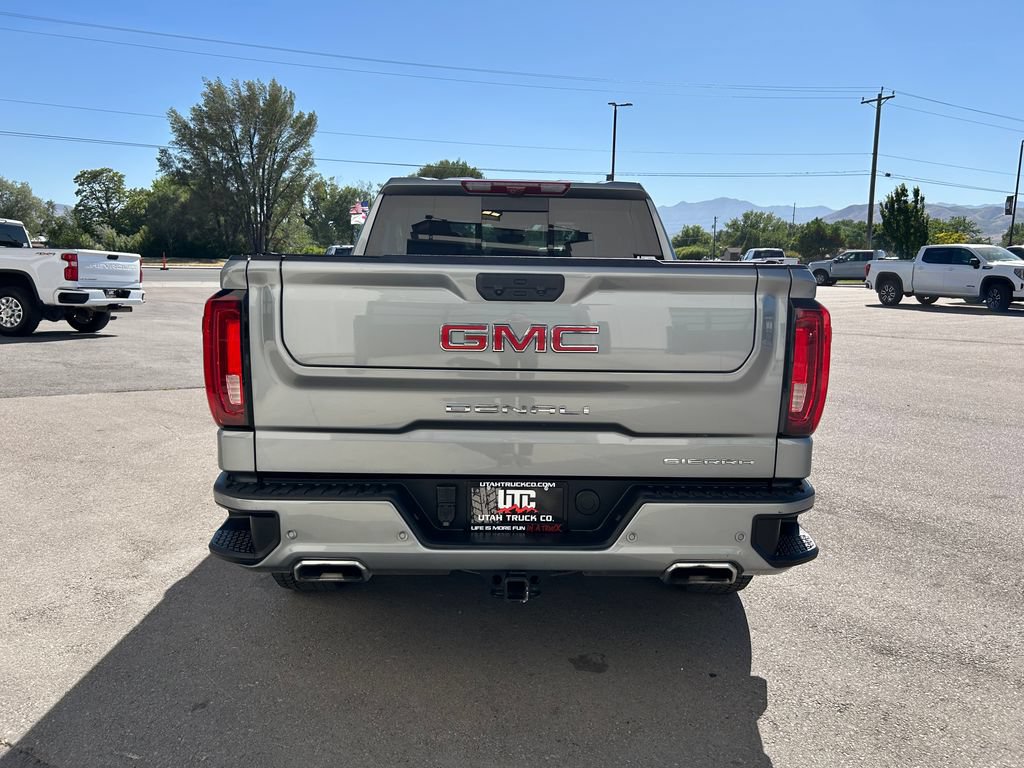 Used 2024 GMC Sierra 1500 Denali w/ Denali Reserve Package AWD/4WD image 6