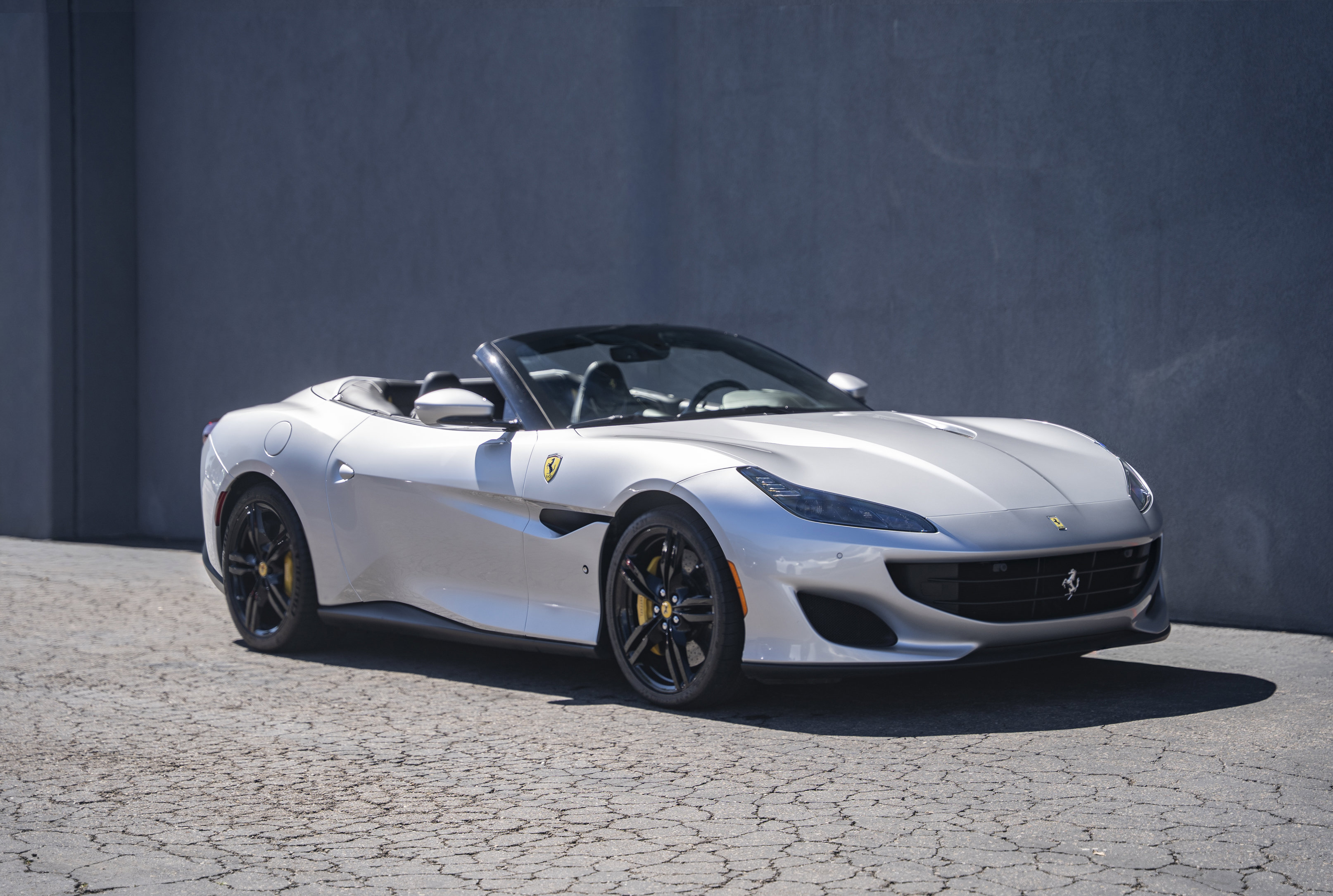 Certified 2019 Ferrari Portofino image 7