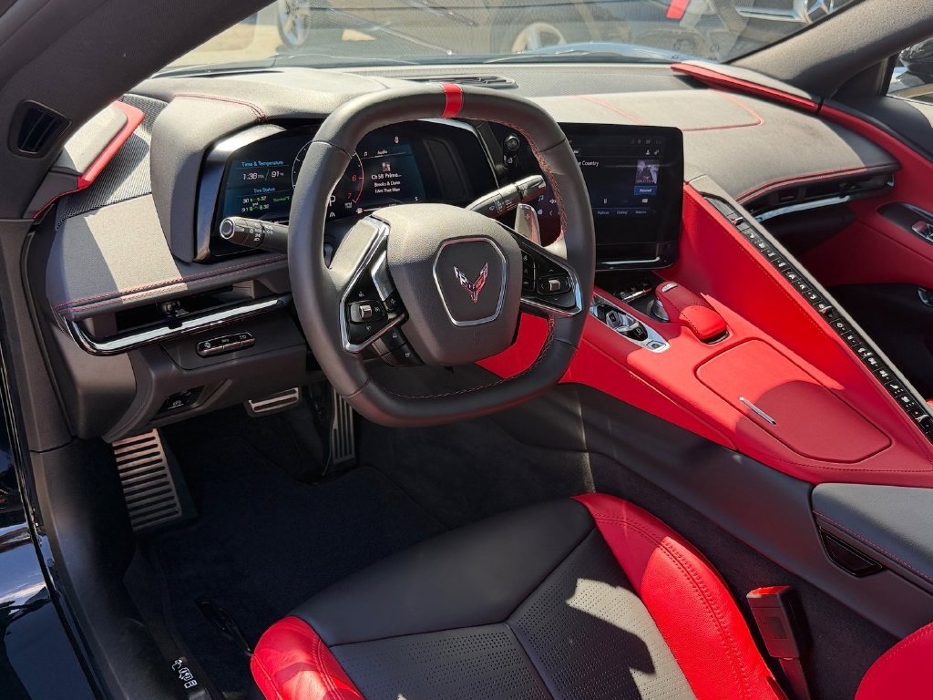 Certified 2024 Chevrolet Corvette Stingray Preferred Conv w/ Stealth Interior Trim Package RWD image 12