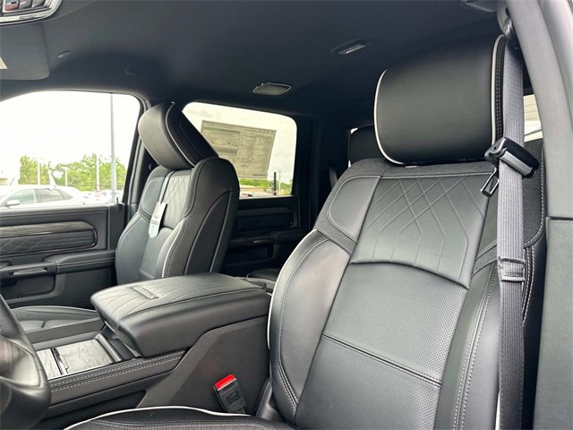 New 2025 RAM 2500 Limited image 4