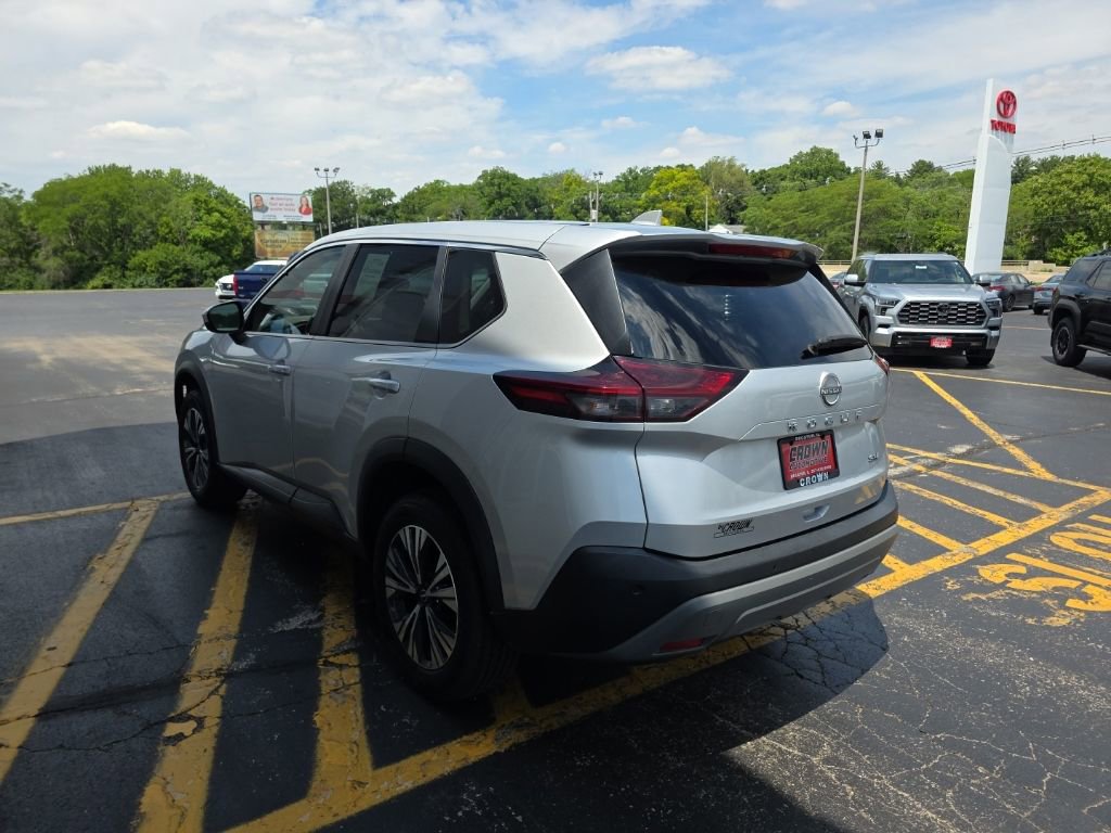 Used 2023 Nissan Rogue SV FWD image 7